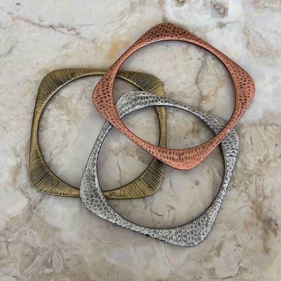 Tri-Colour Modernist Bangle Bracelets - Picture 6 of 6